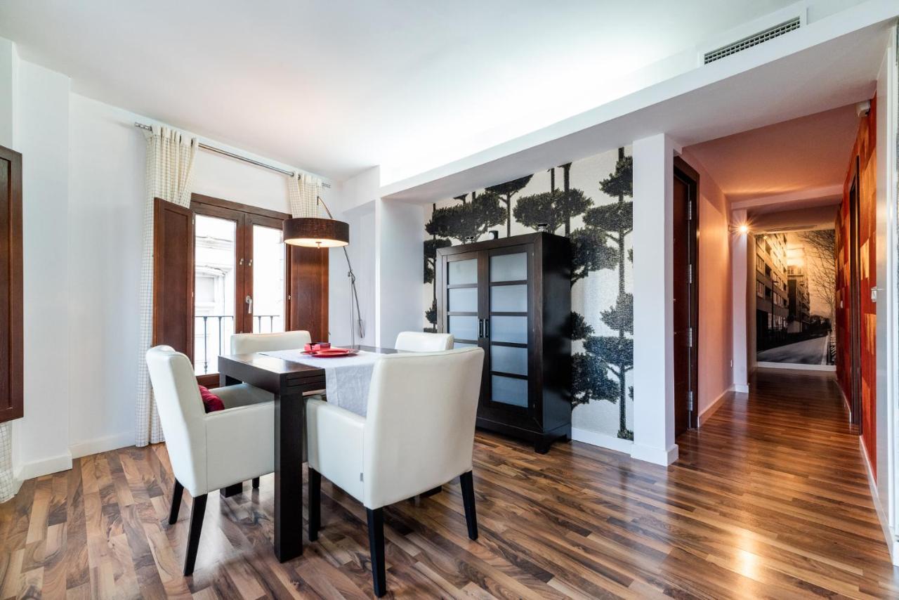 Precioso Apartamento En El Centro De Granada Luaran gambar